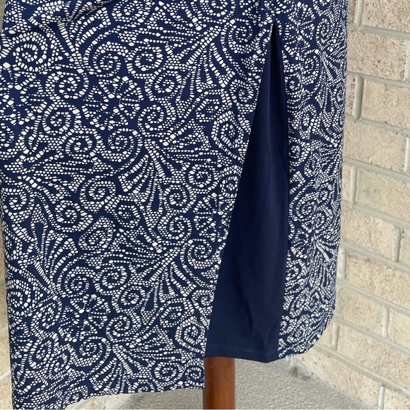 Connected Apparel Faux Wrap Dress Navy and Tan, Women’s Size 14 Petite 14P - Picture 4 of 8